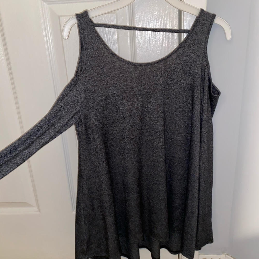 Forever21 Cold shoulder long sleeve shirt